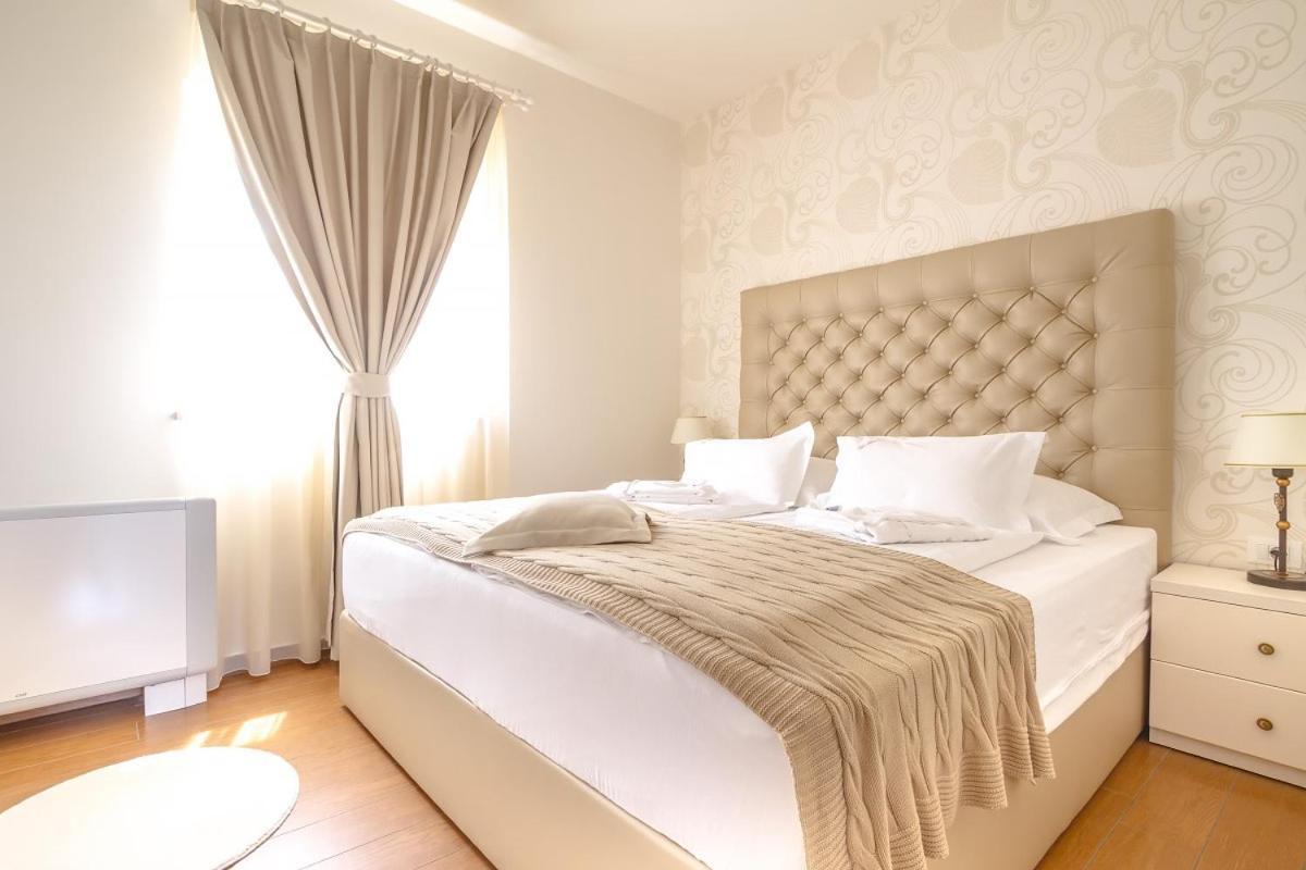 Luxury Apartments Villa Luce Malinska Eksteriør billede